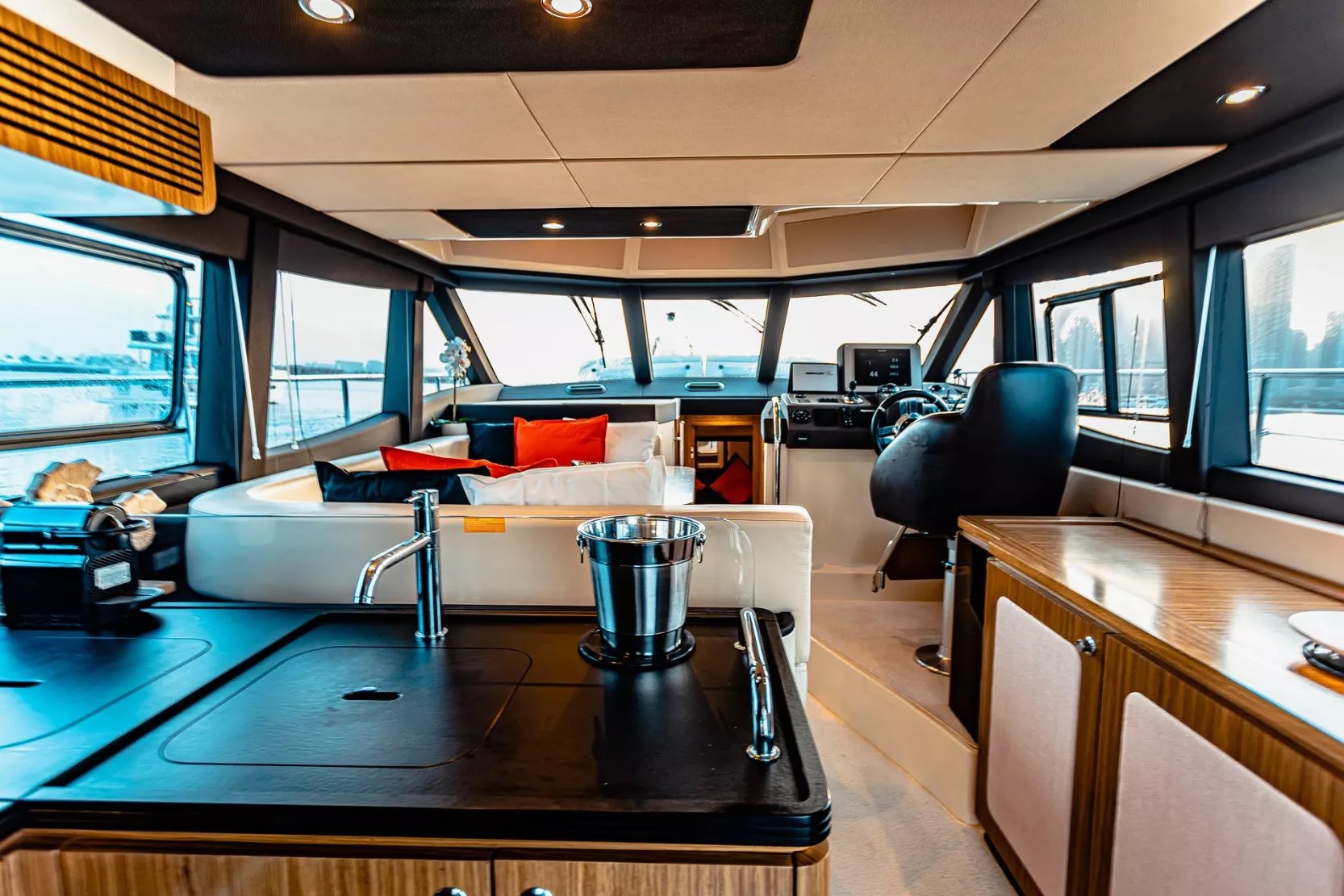 Azimut Magellano 43 ft, photo 4