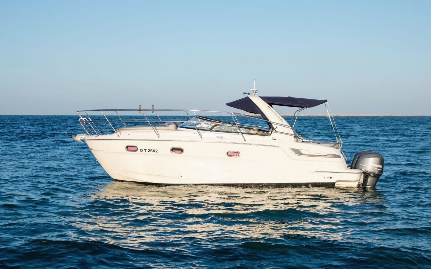 Nora, 33 ft