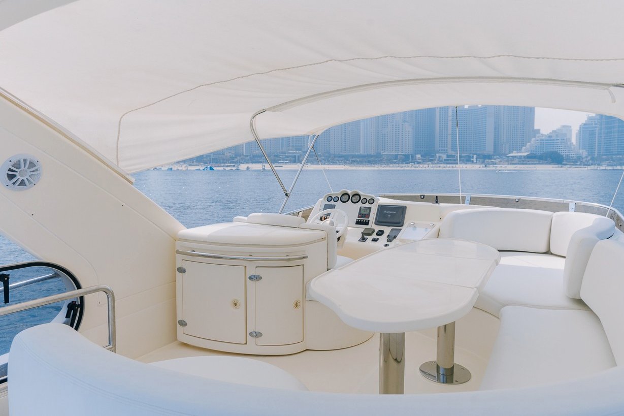Azimut Monica, photo 5