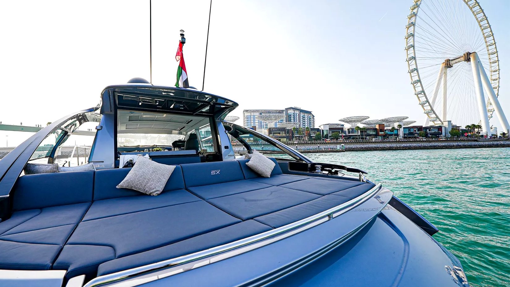 Pershing 5X Shark Grey, photo 4
